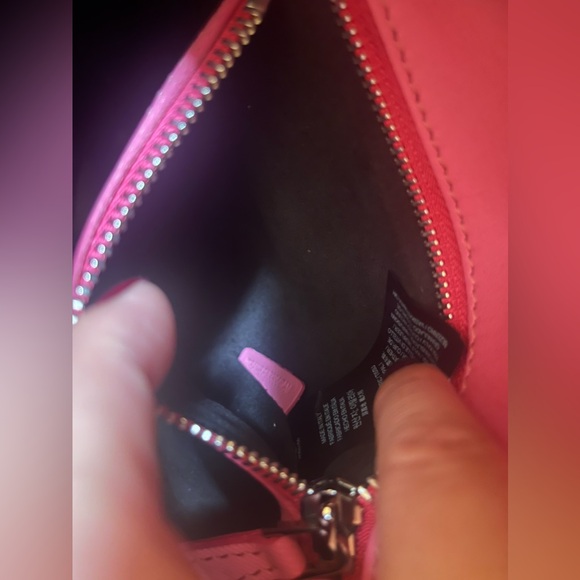 Burberry bubblegum pink Leather Bag - Picture 7 of 10